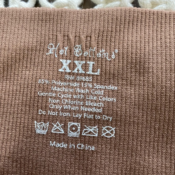 Hot Bottoms high rise contouring shape wear - Picture 3 of 3